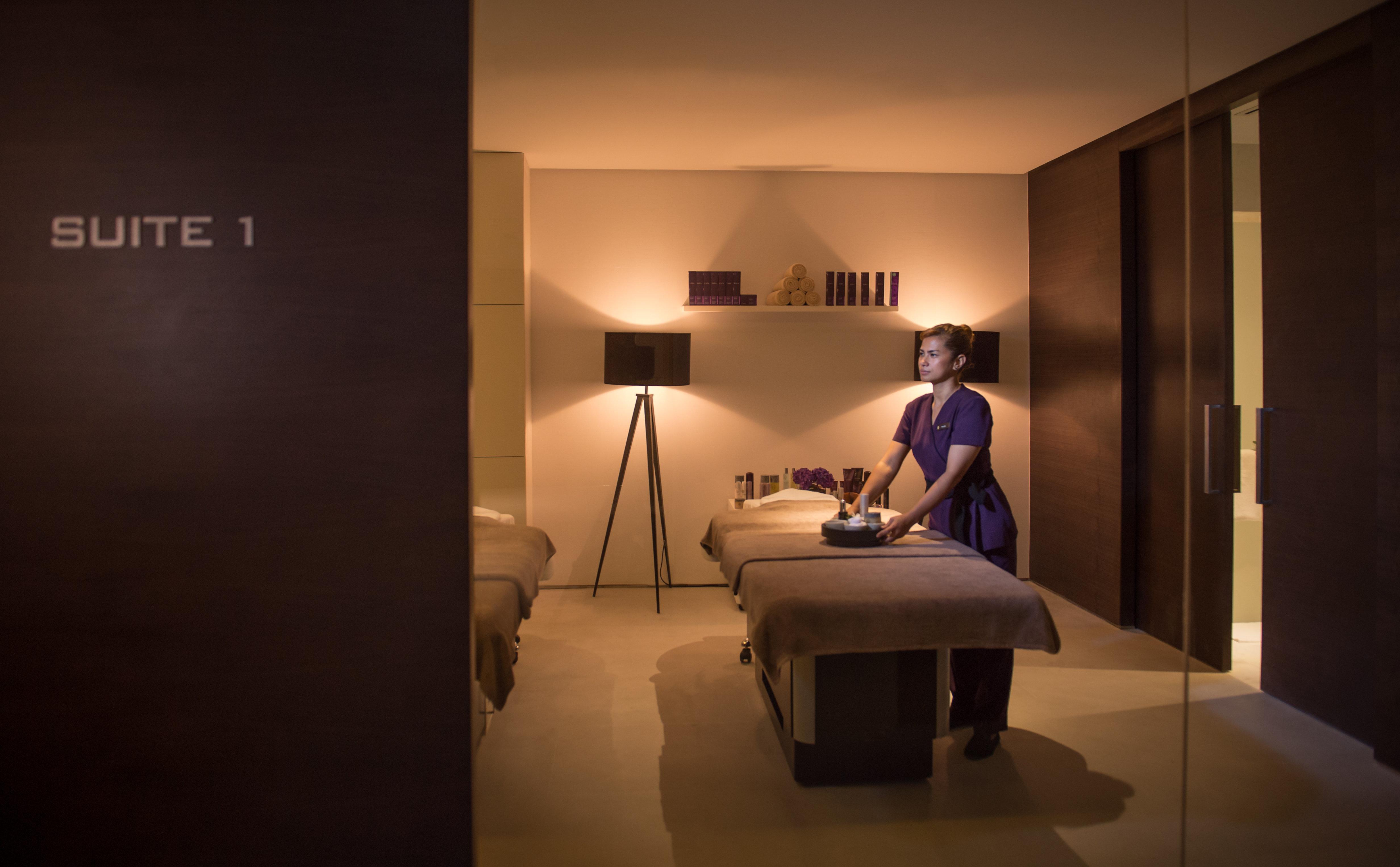 Intercontinental Dubai Marina By Ihg Hotel Luaran gambar The Spa at The Landmark