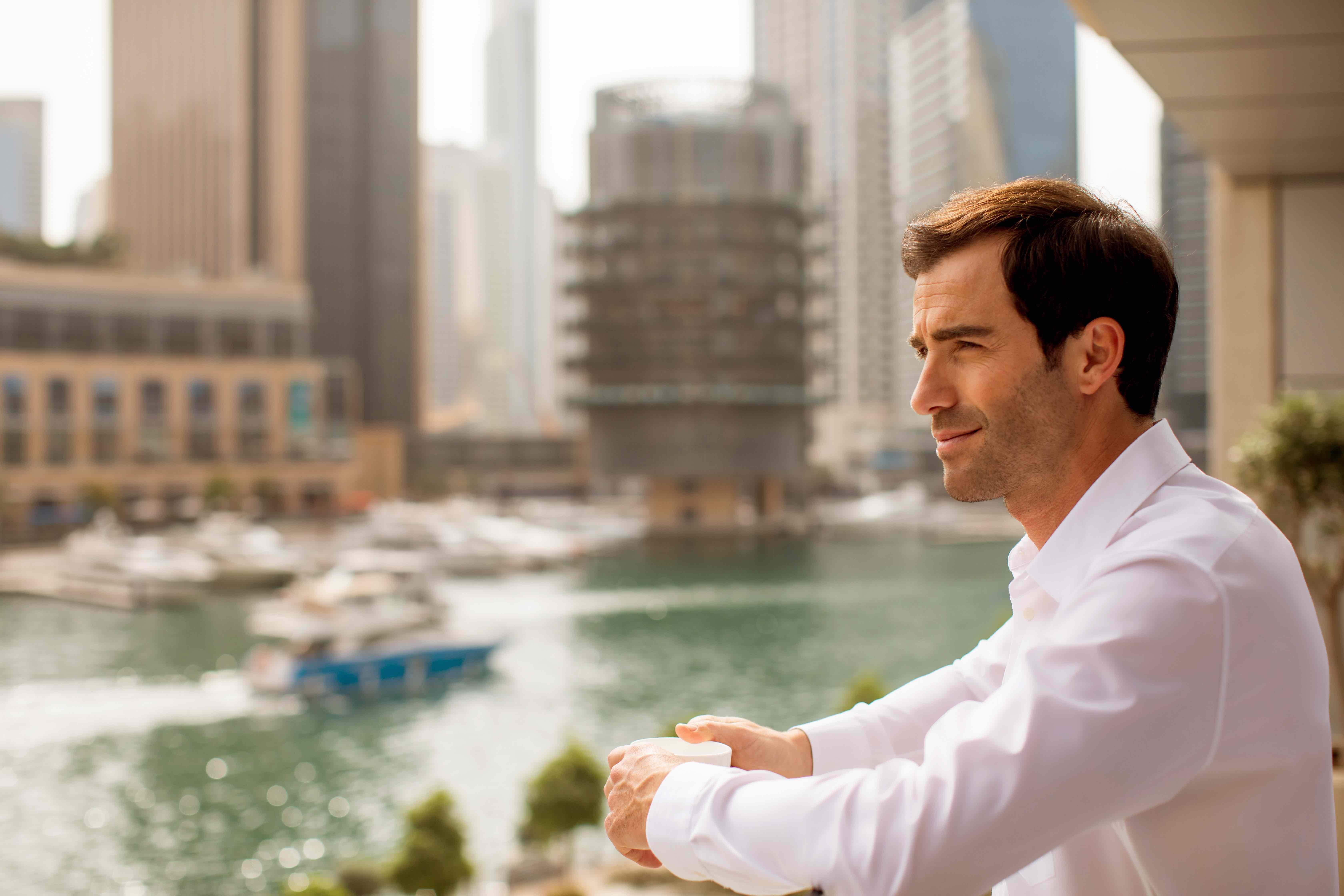 Intercontinental Dubai Marina By Ihg Hotel Luaran gambar Marc Glimcher