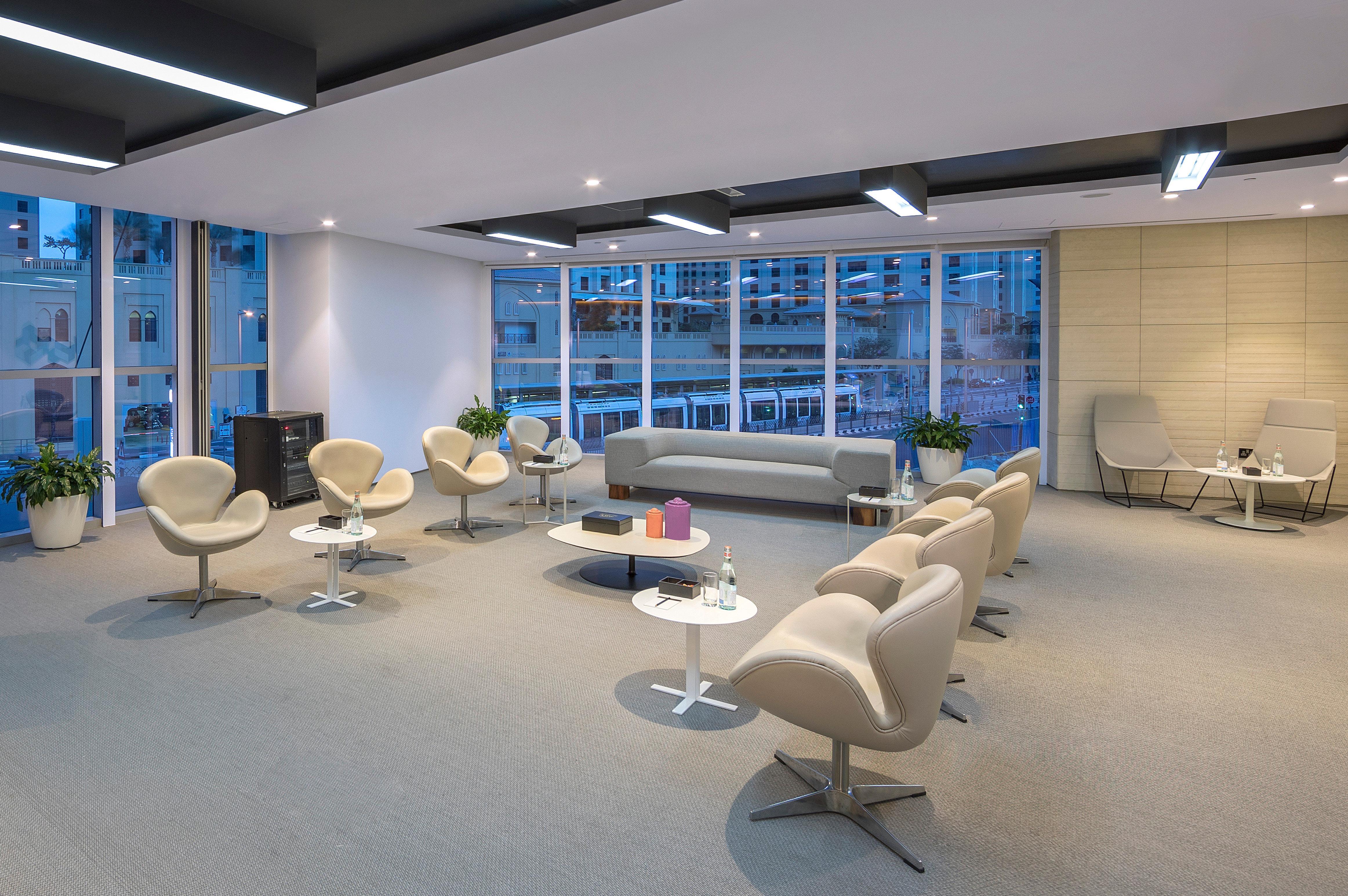 Intercontinental Dubai Marina By Ihg Hotel Luaran gambar The interior of the lounge