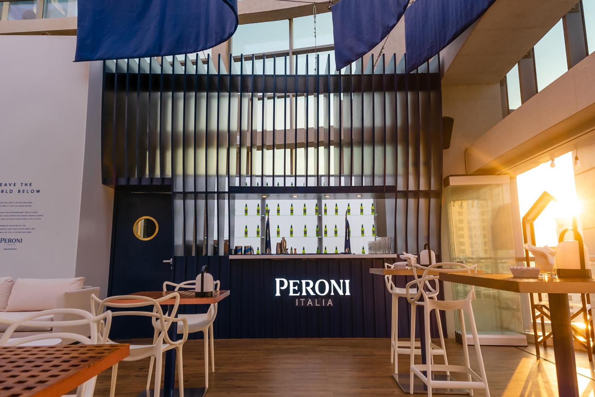 Intercontinental Dubai Marina By Ihg Hotel Luaran gambar Peroni Italia