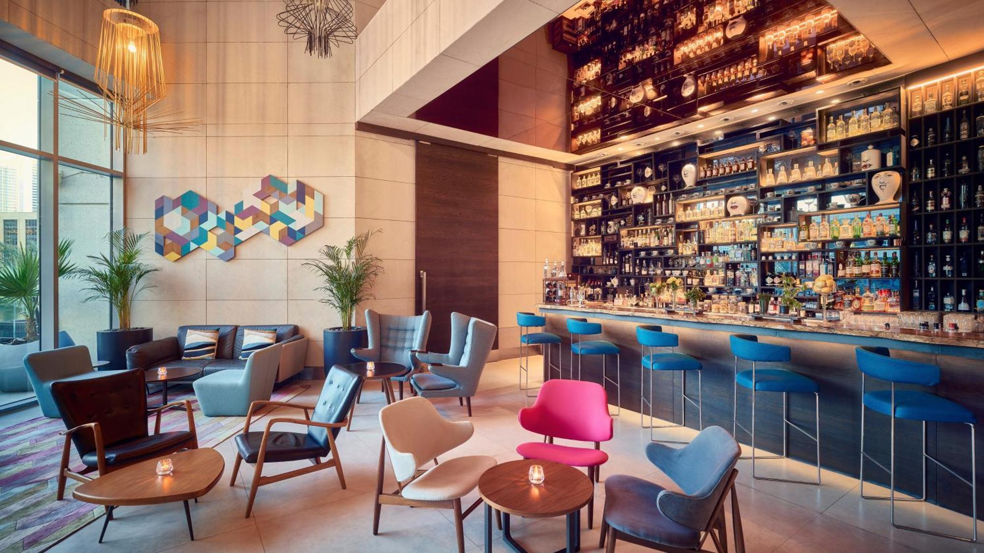 Intercontinental Dubai Marina By Ihg Hotel Luaran gambar The Bar