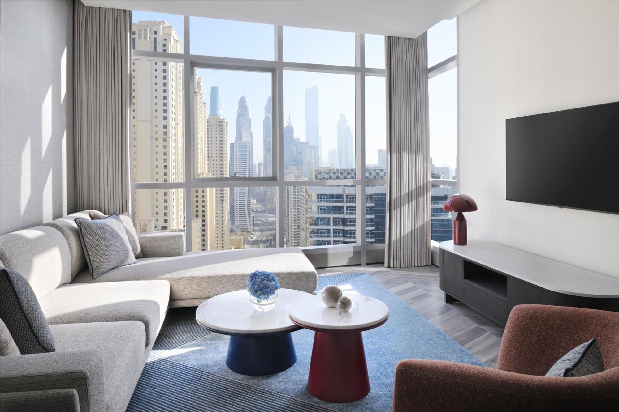 Intercontinental Dubai Marina By Ihg Hotel Luaran gambar A living room at the hotel