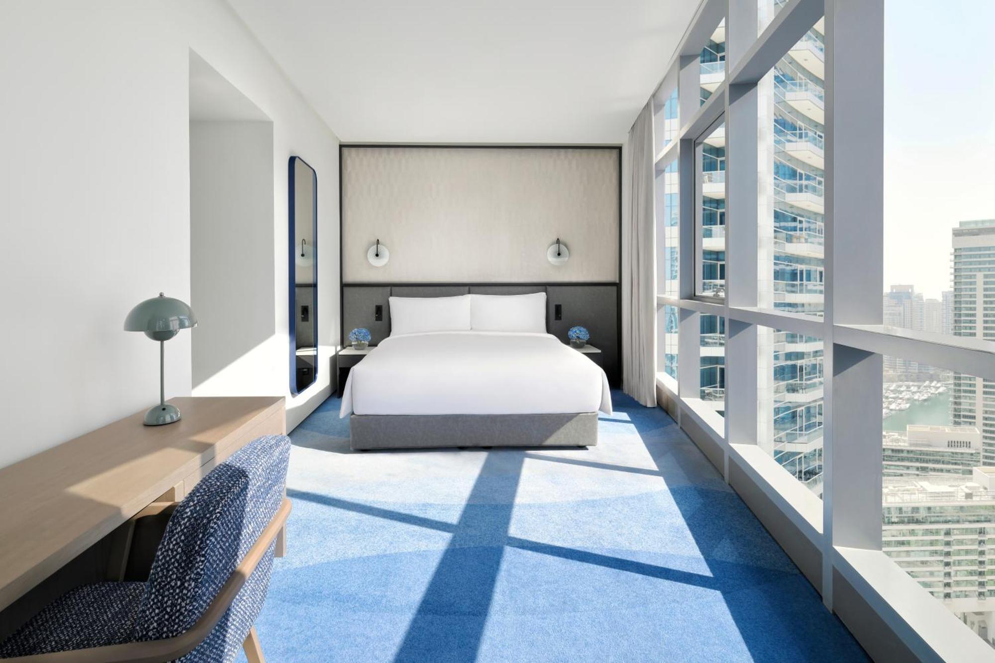 Intercontinental Dubai Marina By Ihg Hotel Luaran gambar A bedroom at the Address Downtown